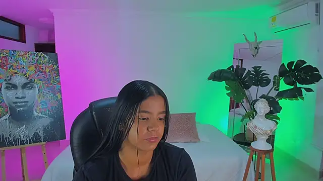 JANYLOVE   online show from 02/20/26, 10:50