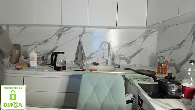 Ayesha Thebestt online show from 01/10/26, 10:38