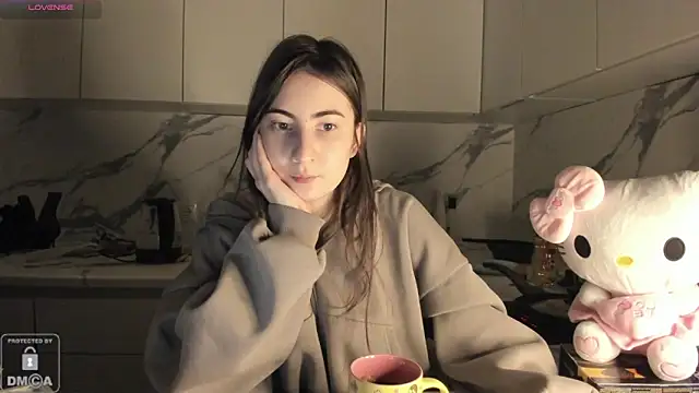 Ayesha Thebestt online show from 02/10/26, 06:29