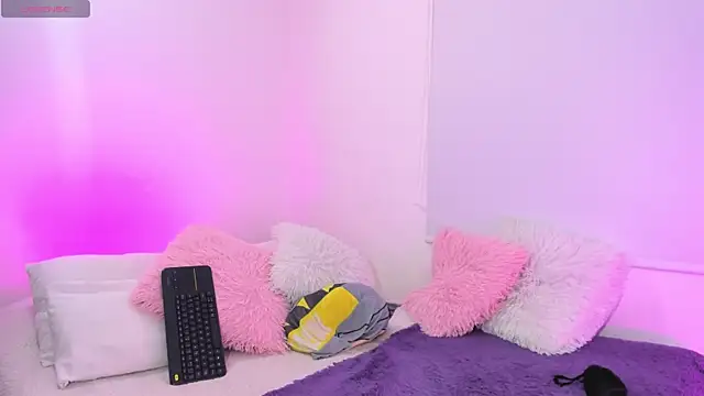 karly rioss online show from 07/29/26, 03:39