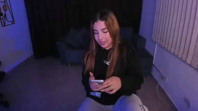 SusyAmis online show from 12/20/25, 03:09