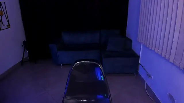 SusyAmis online show from 12/21/25, 02:35