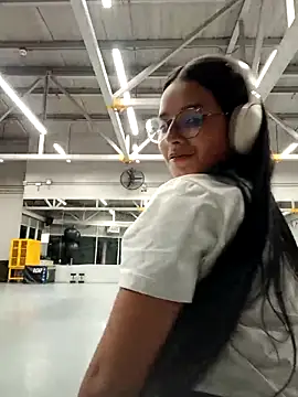  vaness online show from 03/26/26, 05:28