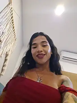 Snapshot of princessmelimejia chatting on 07/01/26, 11:27 princessmelimejia online show from 07/01/26, 11:27