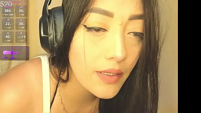 aleja20 - online show from 12/02/25, 03:41