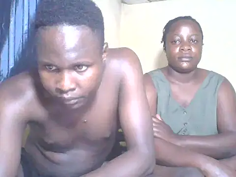 Dark Queenchocolate online show from 04/18/26, 09:26