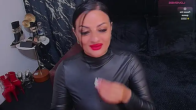 VixenSelena online show from 05/16/26, 04:55