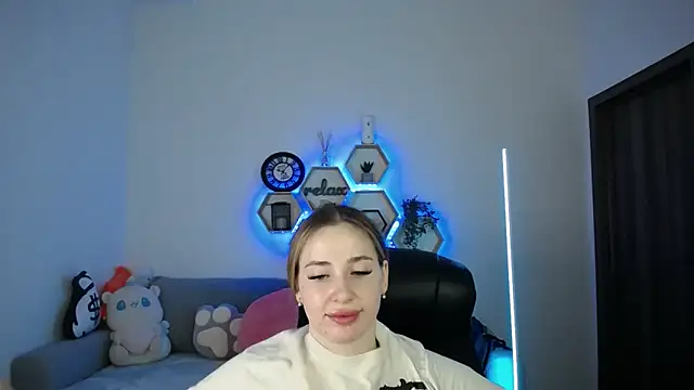 SabrinViolet online show from 03/09/26, 09:13