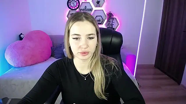 Snapshot of SabrinViolet chatting on 02/09/26, 09:07 SabrinViolet online show from 02/09/26, 09:07