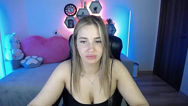 Snapshot of SabrinViolet chatting on 05/31/26, 08:09 SabrinViolet online show from 05/31/26, 08:09