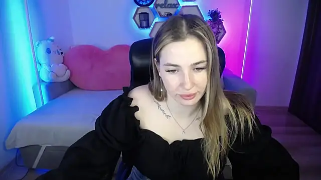 Snapshot of SabrinViolet chatting on 07/01/26, 08:03 SabrinViolet online show from 07/01/26, 08:03