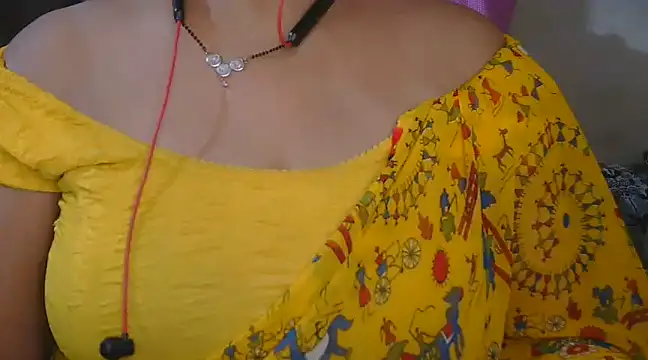 Snapshot of Cute_Ruhi99 chatting on 03/17/25, 09:22 Cute Ruhi99 online show from 03/17/25, 09:22