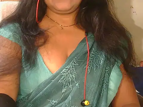 Cute Ruhi99 online show from 12/15/25, 06:52