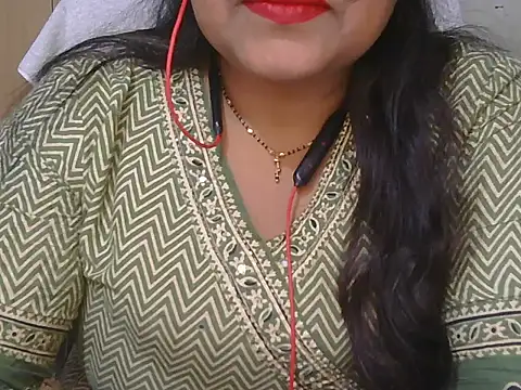 Cute Ruhi99 online show from 02/18/26, 07:28