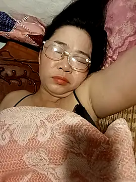 Sexy-asslove90 online show from 09/28/25, 06:59