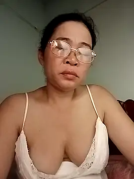 Sexy-asslove90 online show from 09/25/25, 01:44