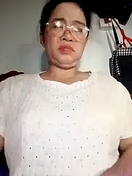 Sexy-asslove90 online show from 09/28/25, 06:31