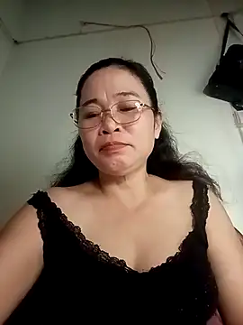 Sexy-asslove90 online show from 10/13/25, 02:29