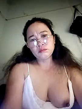 Sexy-asslove90 online show from 10/06/25, 07:25
