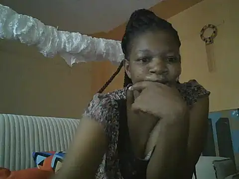 clakemmy250 online show from 03/11/25, 08:19