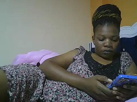 clakemmy250 online show from 01/01/25, 06:49