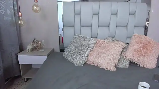 SusanBenett online show from 10/20/25, 09:15