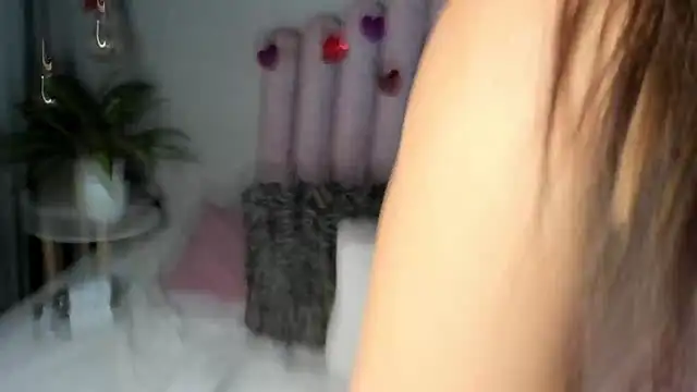 Snapshot of SusanBenett chatting on 03/11/25, 12:44 SusanBenett online show from 03/11/25, 12:44