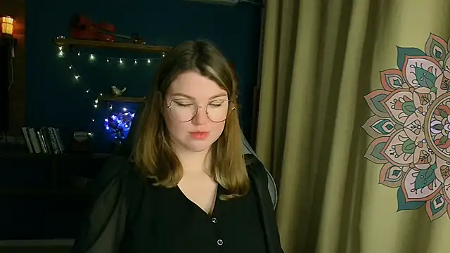 VioletteWay online show from 11/03/25, 04:43