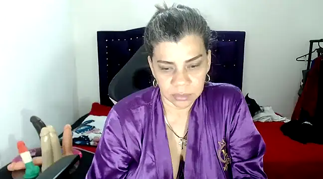 vikyadams online show from 03/21/25, 02:40