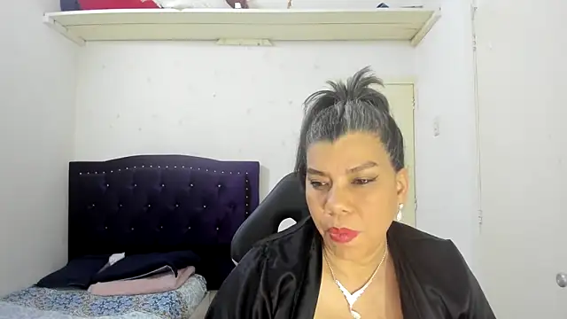 vikyadams online show from 09/09/25, 04:00