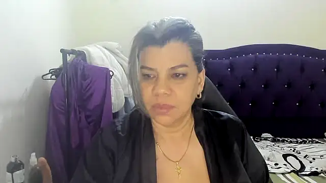 vikyadams online show from 03/19/26, 05:40