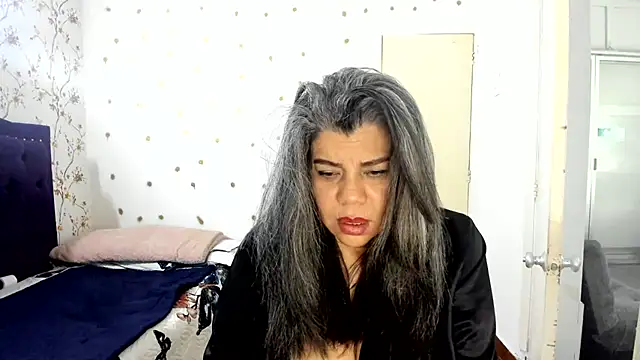 Snapshot of vikyadams chatting on 07/06/26, 10:55 vikyadams online show from 07/06/26, 10:55