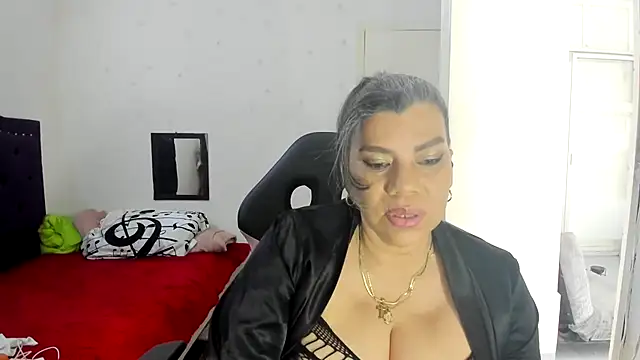 vikyadams online show from 09/22/25, 02:23