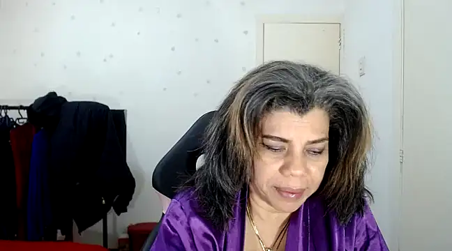 vikyadams online show from 03/15/25, 12:13