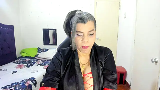 vikyadams online show from 02/12/26, 07:46