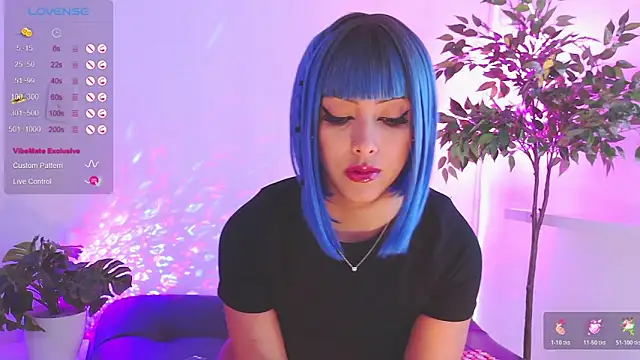 catalina  lovers online show from 11/12/25, 07:29