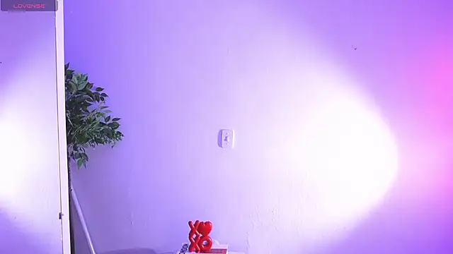 catalina  lovers online show from 03/17/26, 08:56