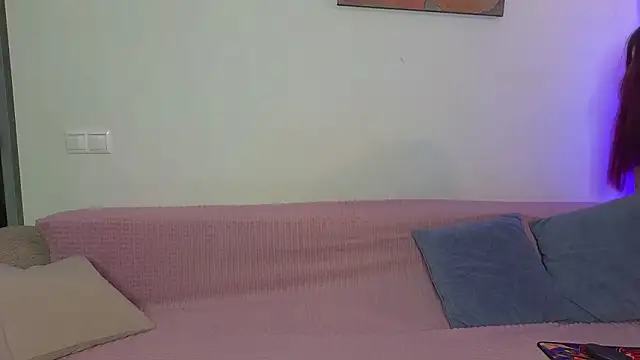 MaxMia online show from 02/19/26, 06:54