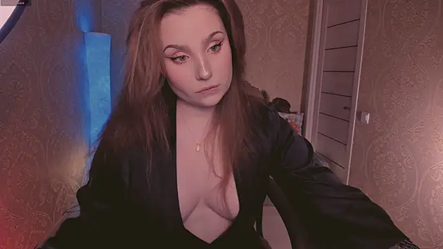 Eesmaaarrr online show from 10/22/25, 11:36