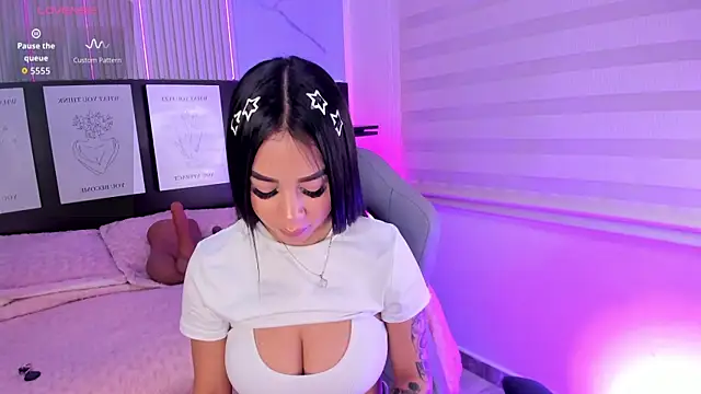 Violet spencer online show from 12/20/25, 10:12