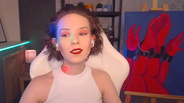 Snapshot of FascinatingEyess chatting on 02/16/25, 11:50 FascinatingEyess online show from 02/16/25, 11:50
