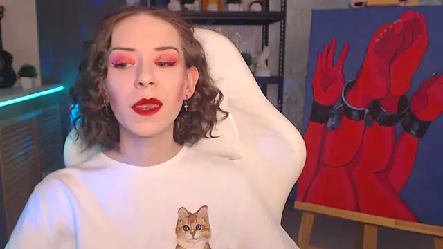 FascinatingEyess online show from 12/17/25, 12:04