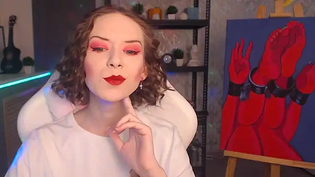 FascinatingEyess online show from 10/29/25, 06:07