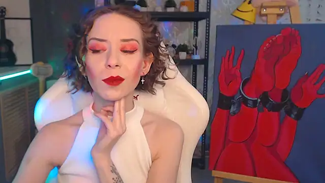 Snapshot of FascinatingEyess chatting on 02/23/26, 09:26 FascinatingEyess online show from 02/23/26, 09:26