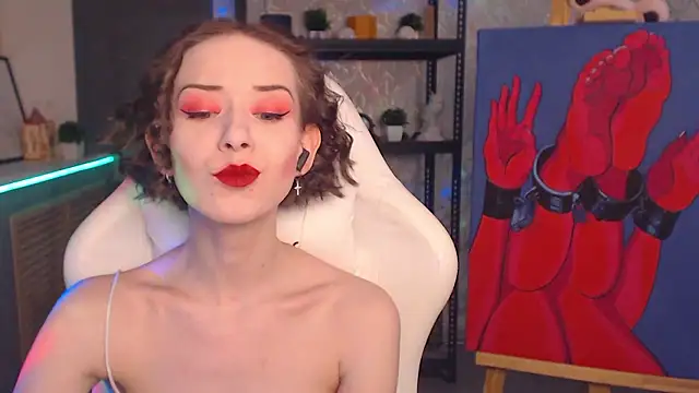 Snapshot of FascinatingEyess chatting on 01/05/26, 05:27 FascinatingEyess online show from 01/05/26, 05:27