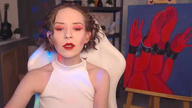 Snapshot of FascinatingEyess chatting on 02/07/26, 09:12 FascinatingEyess online show from 02/07/26, 09:12