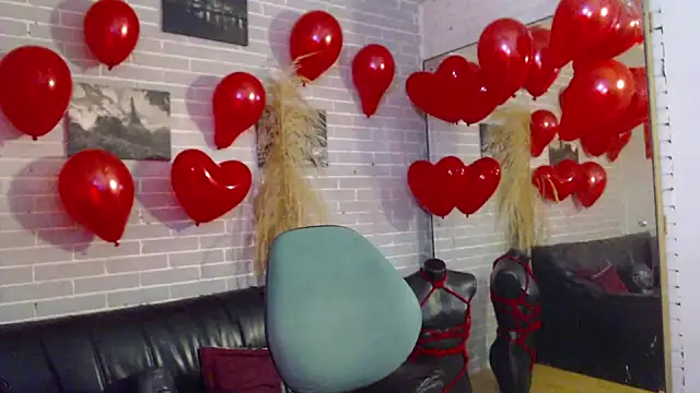 elizatexx online show from 02/19/25, 03:06