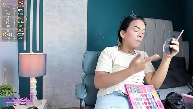 yossi peach cute online show from 04/10/26, 04:52