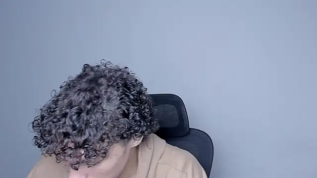 laurent nova online show from 11/14/25, 09:13