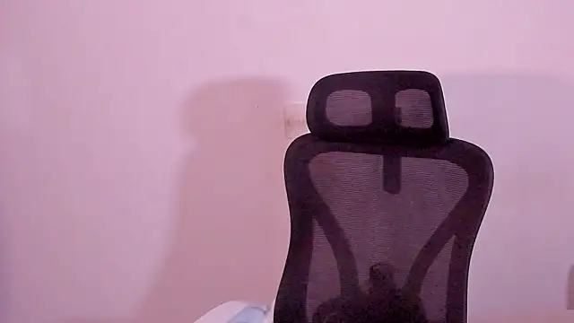 laurent nova online show from 03/27/26, 08:26